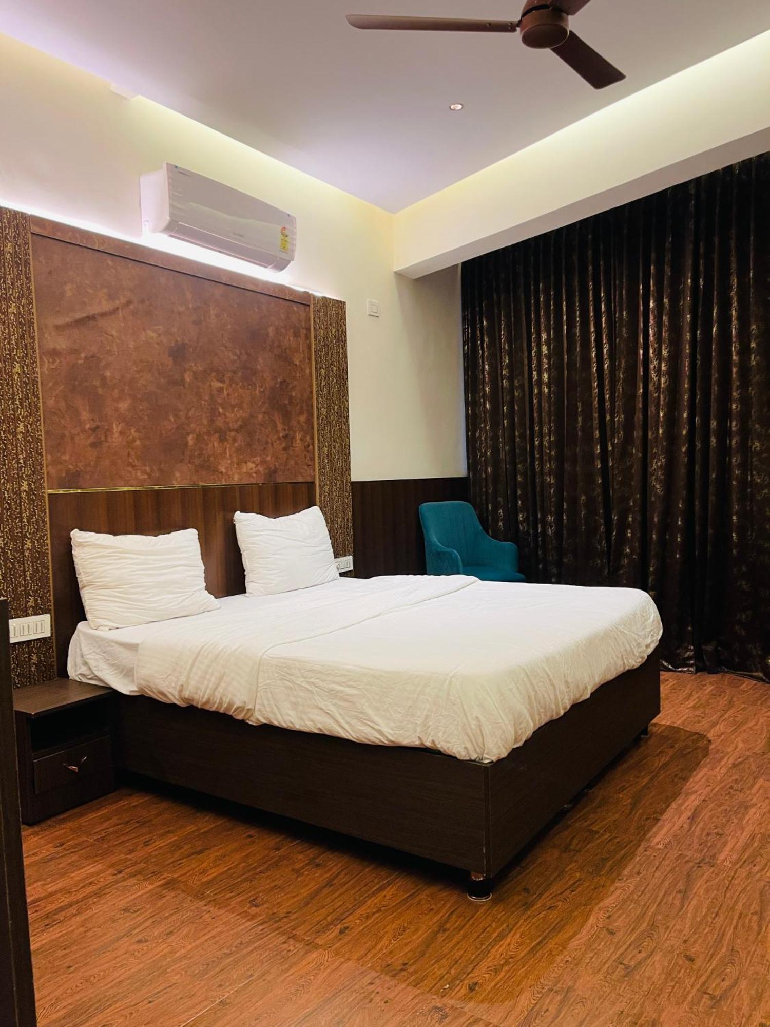 The Taaj Inn Bangalore Luaran gambar