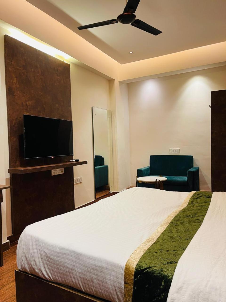 The Taaj Inn Bangalore Luaran gambar