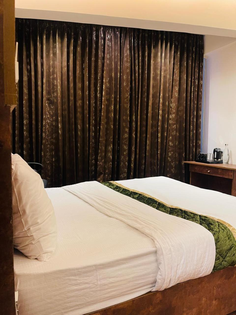 The Taaj Inn Bangalore Luaran gambar